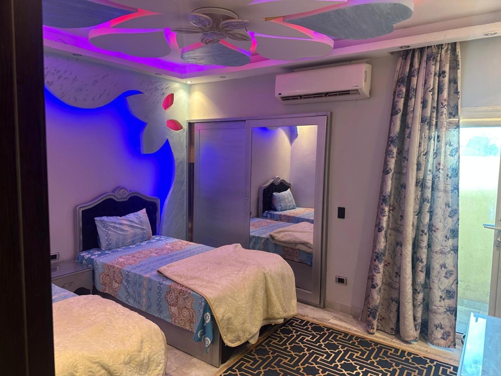 Flat In * Cairo